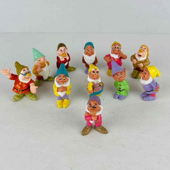 Mattel Disney Snow White Seven Dwarfs Character Toy Figures 1993 11 PC Lot - Picture 1 of 13